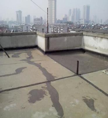 广东漏水维修 楼顶漏水是什么原因，楼顶漏水维修方法是什么?